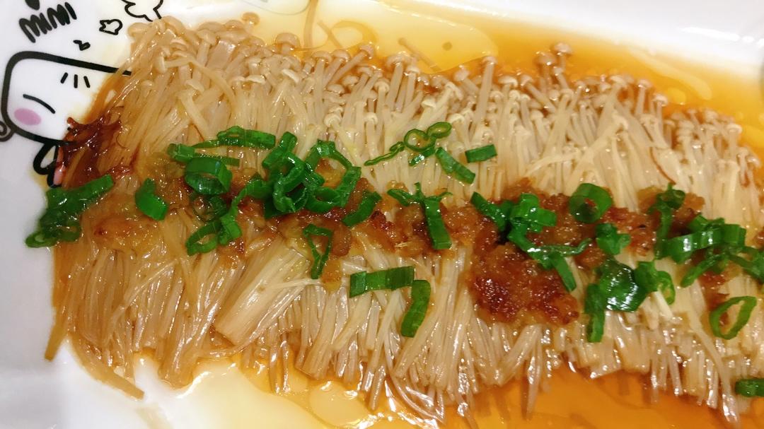 蒜蓉金针菇，简单快手的下饭神菜
