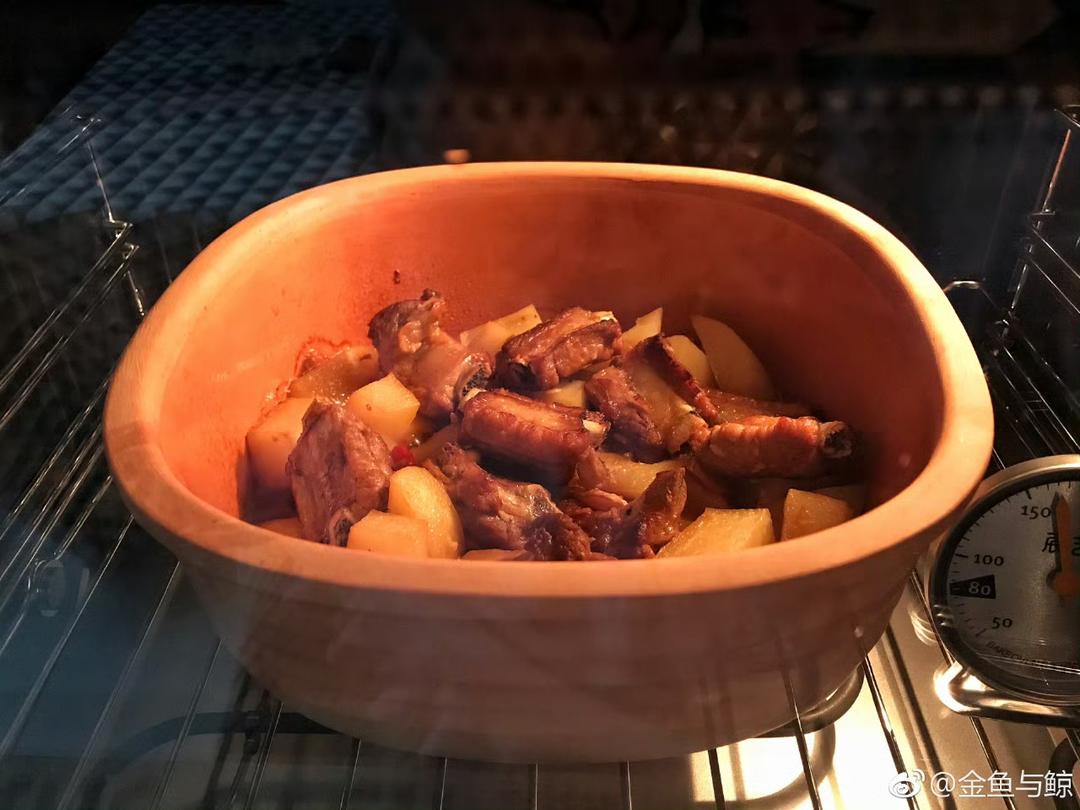 杂蔬鸡翅根（陶土烤锅版）