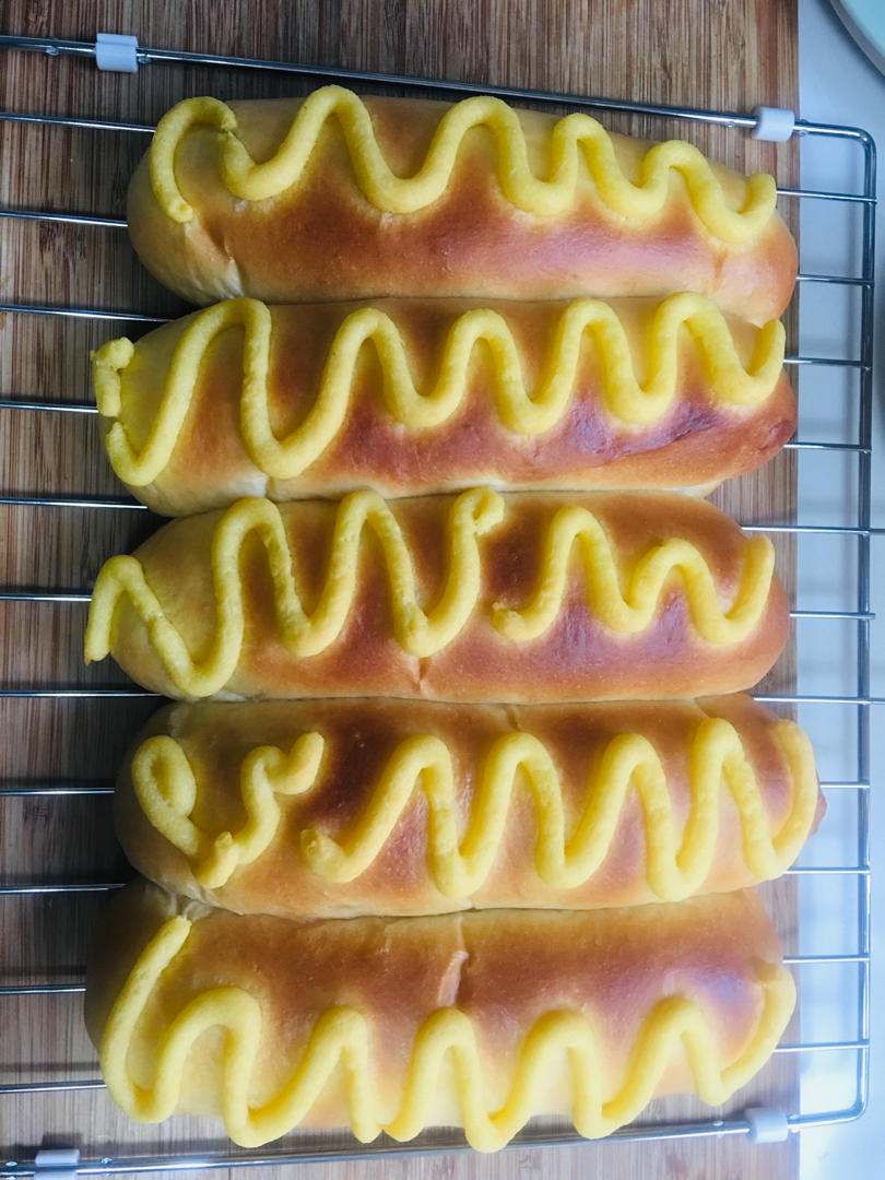 视频🐛经典｜毛毛虫面包｜美味松软｜奶味浓郁｜一口一个满足