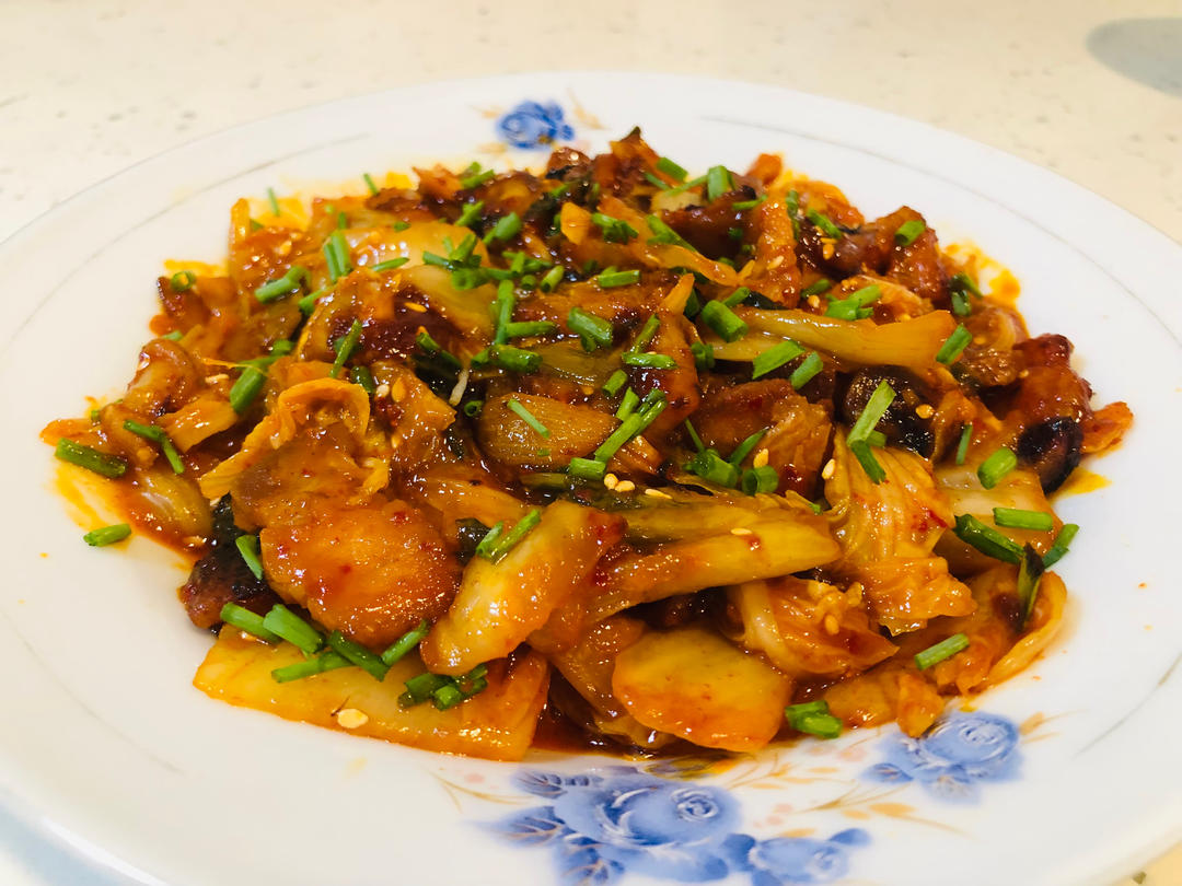 秘制泡菜炒五花肉