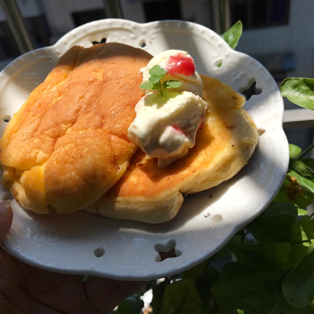 舒芙蕾松饼