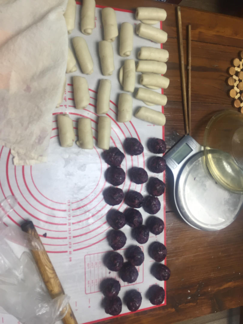 中式酥皮点心第六弹——香气扑鼻0差评的玫瑰鲜花饼，附玫瑰花酱的做法哦～
