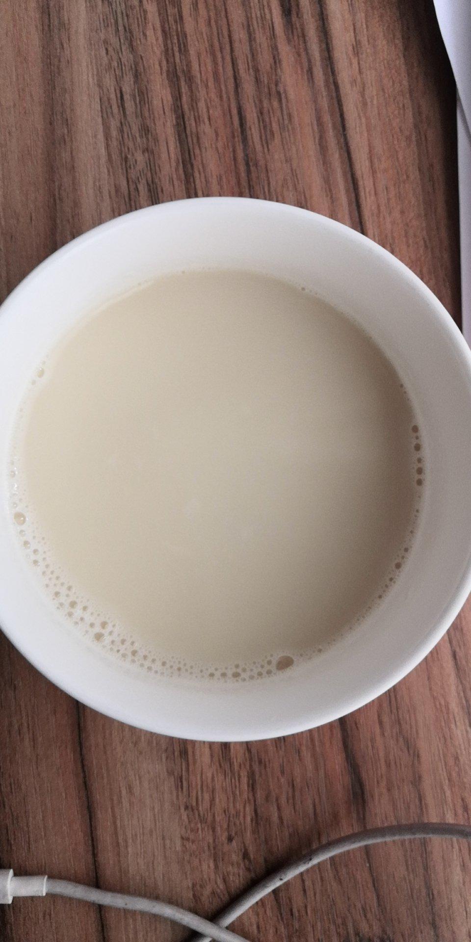 榨汁机版豆浆（很醇香的那种）