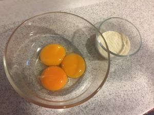 溶豆（蛋黄奶粉）的做法 步骤1