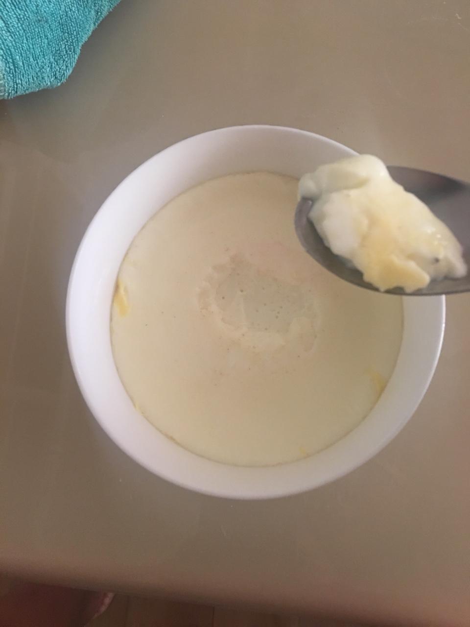 牛奶蒸蛋