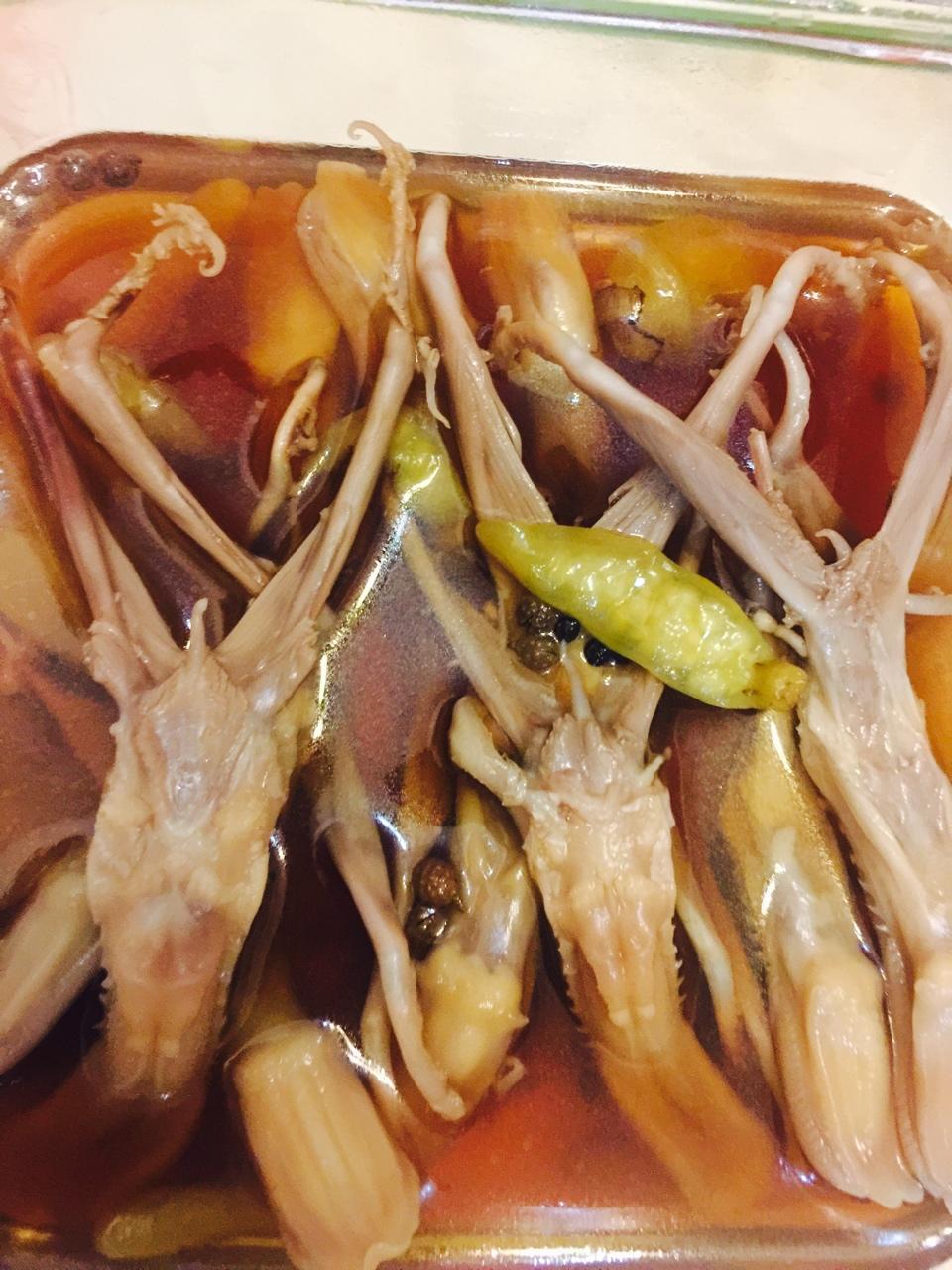 糟卤鸭舌