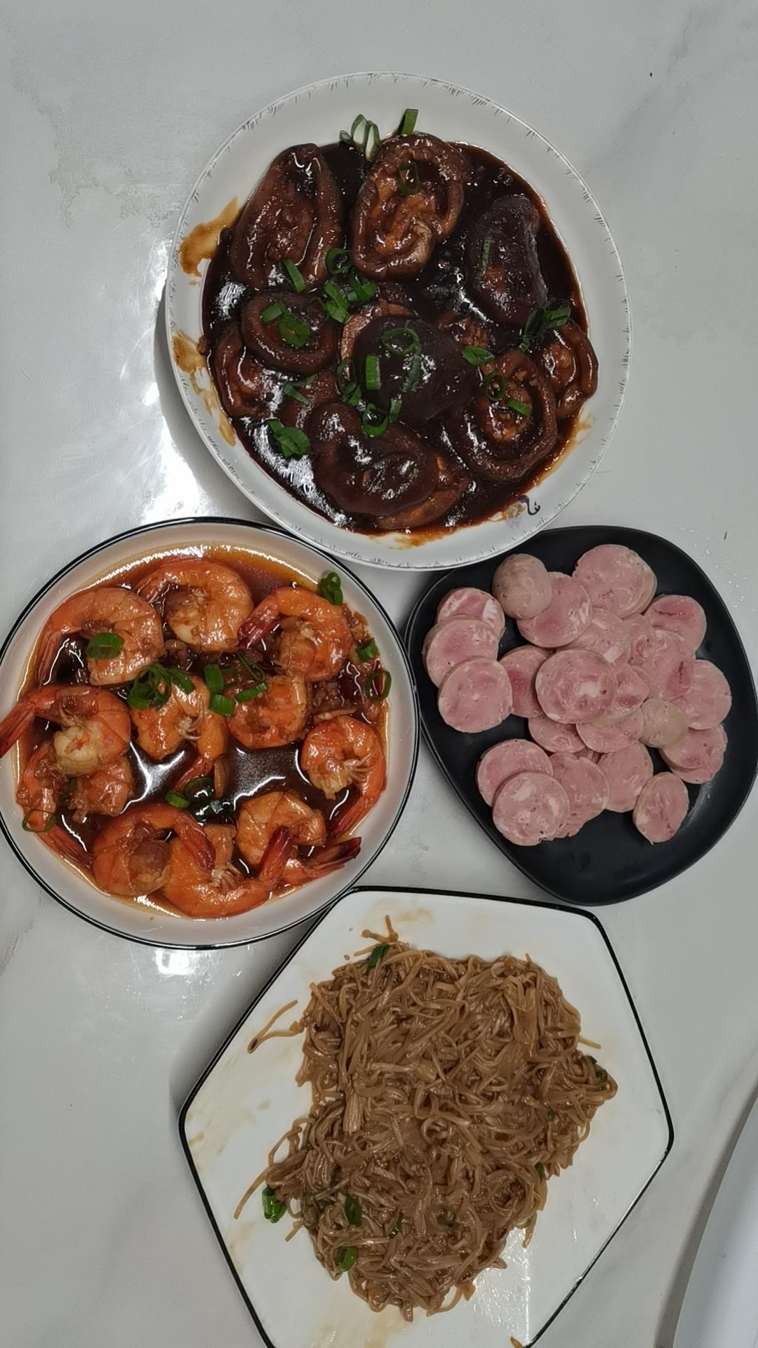 鲜嫩多汁，比鲍鱼还好吃红烧香菇