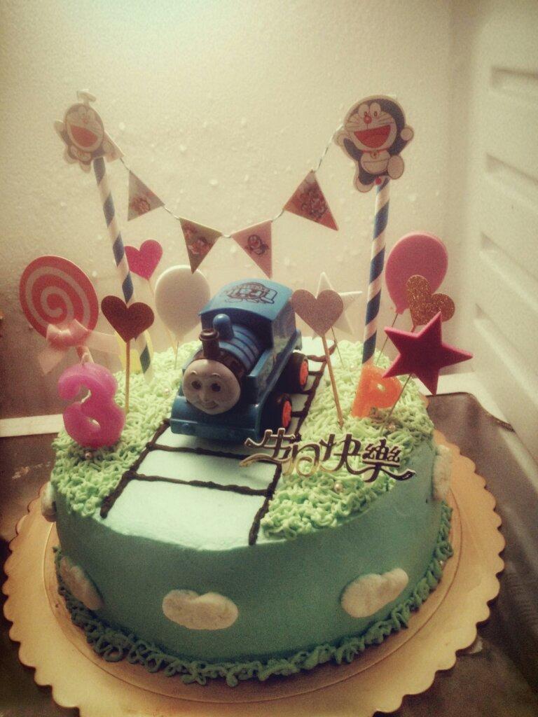 托马斯场景蛋糕（简易版）