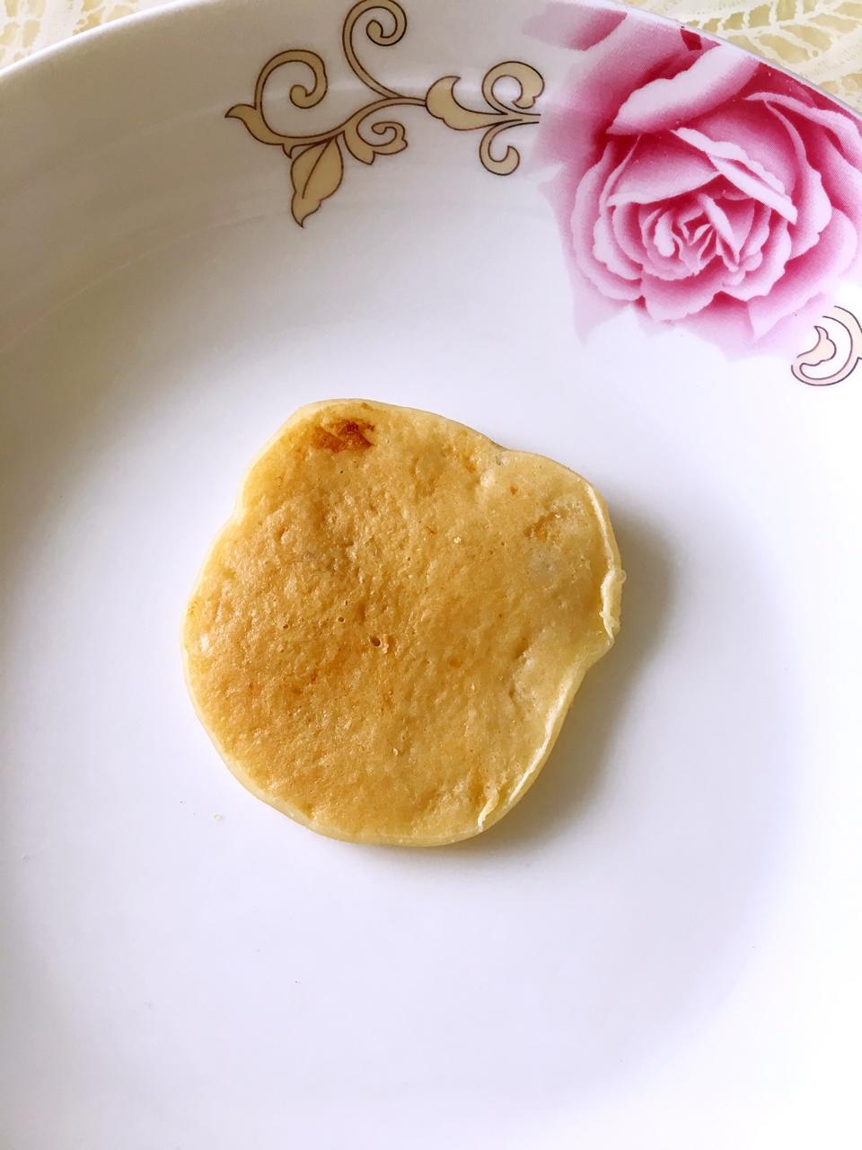 【减脂早餐】无油香蕉松饼（超简单）