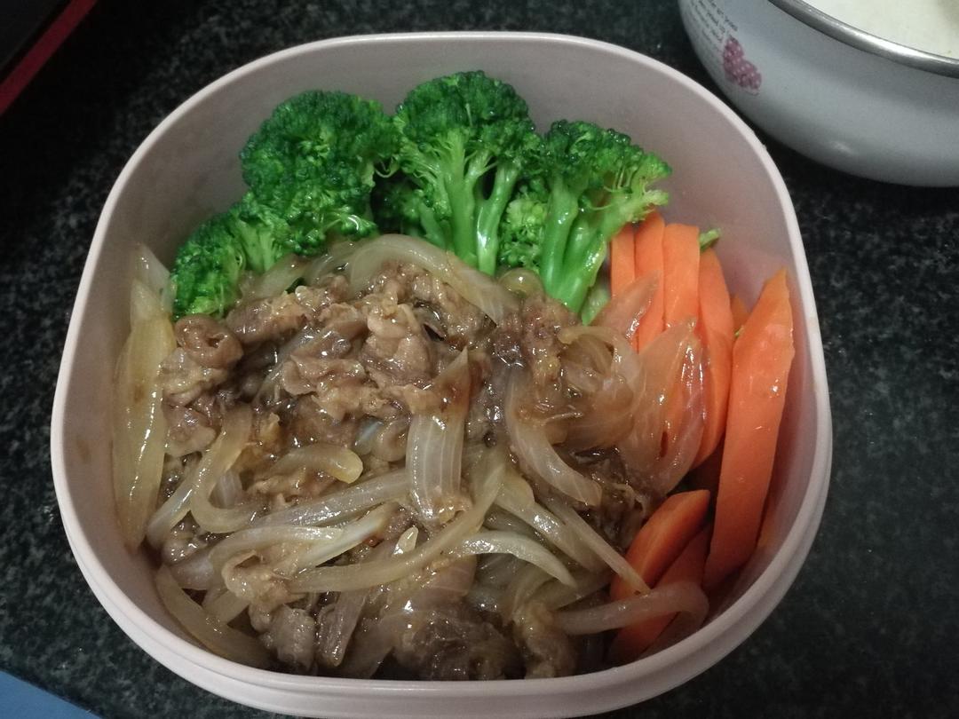 肥牛饭