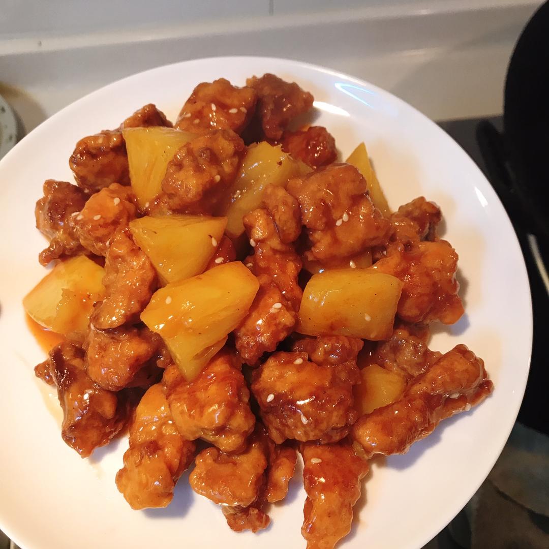 菠萝咕咾肉，咬一口不老的灵魂