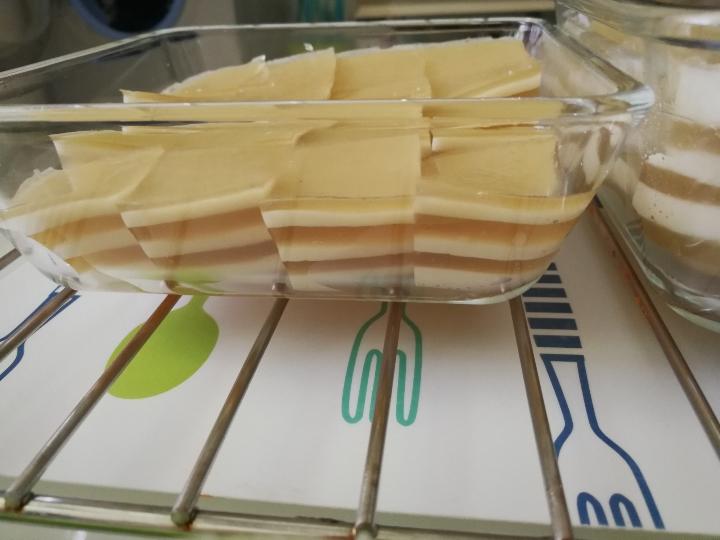 Q弹椰汁千层糕（马蹄糕）