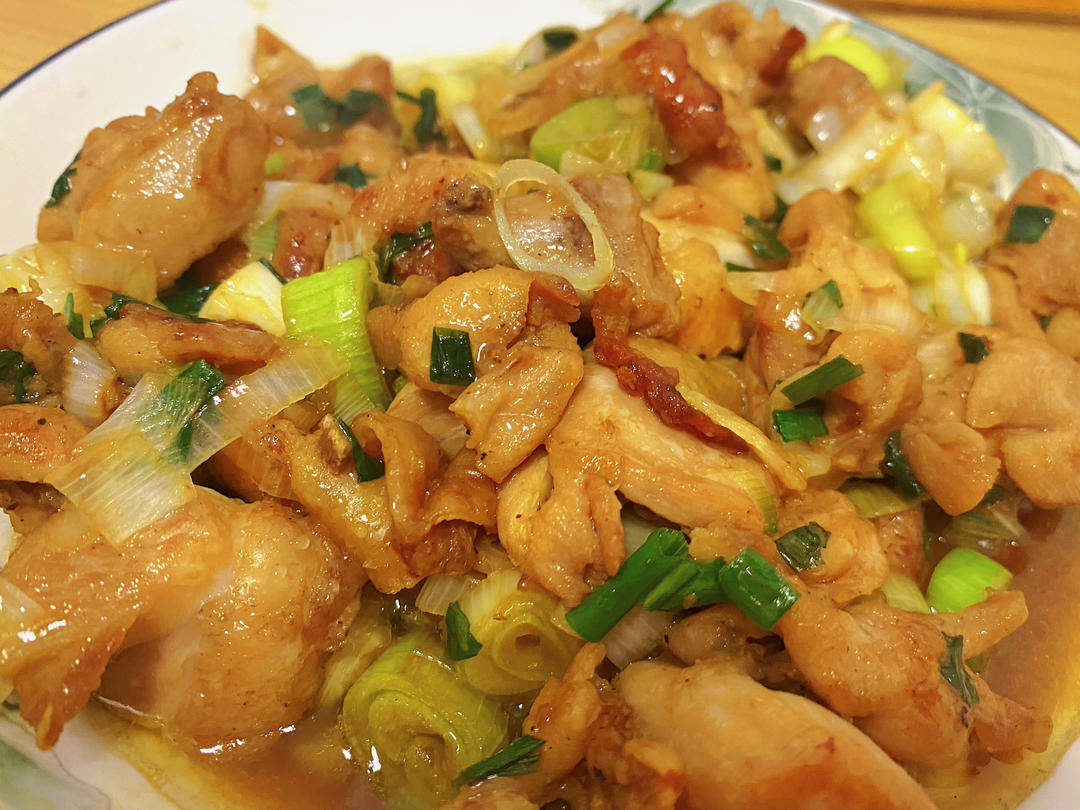 孩子超爱的下饭神器葱烧鸡腿肉