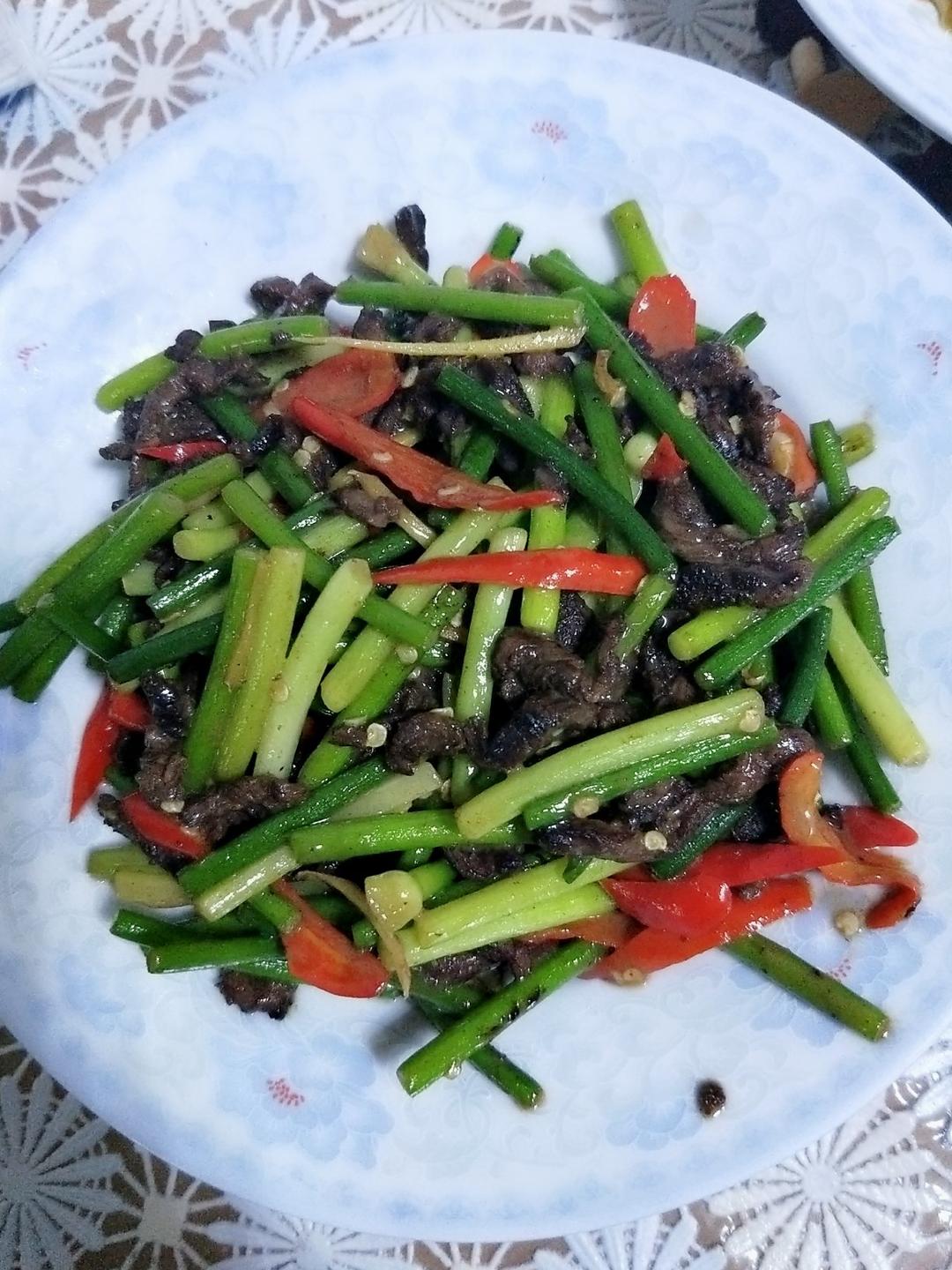 如何炒出嫩牛肉