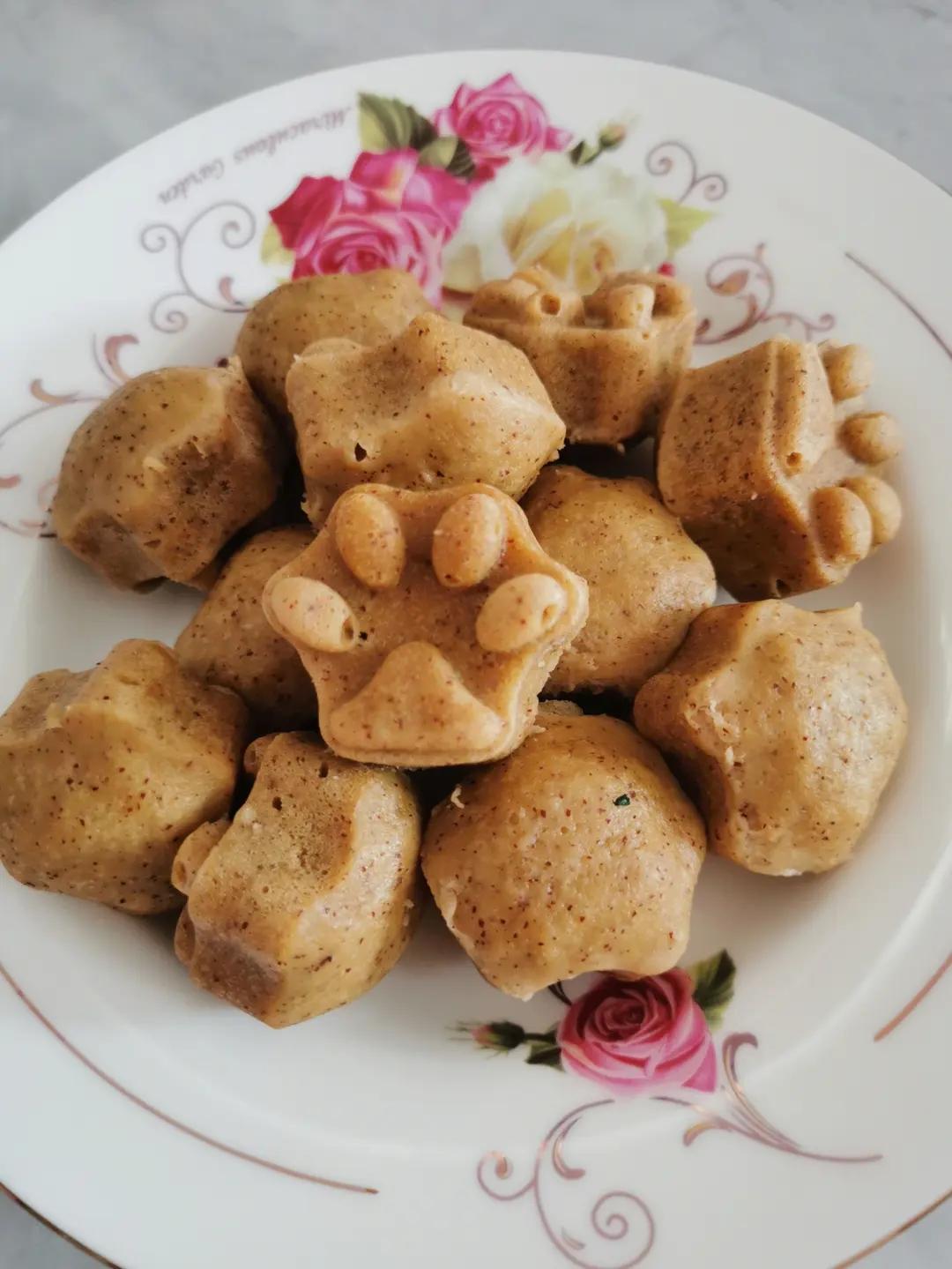 宝宝辅食:苹果红枣蒸糕