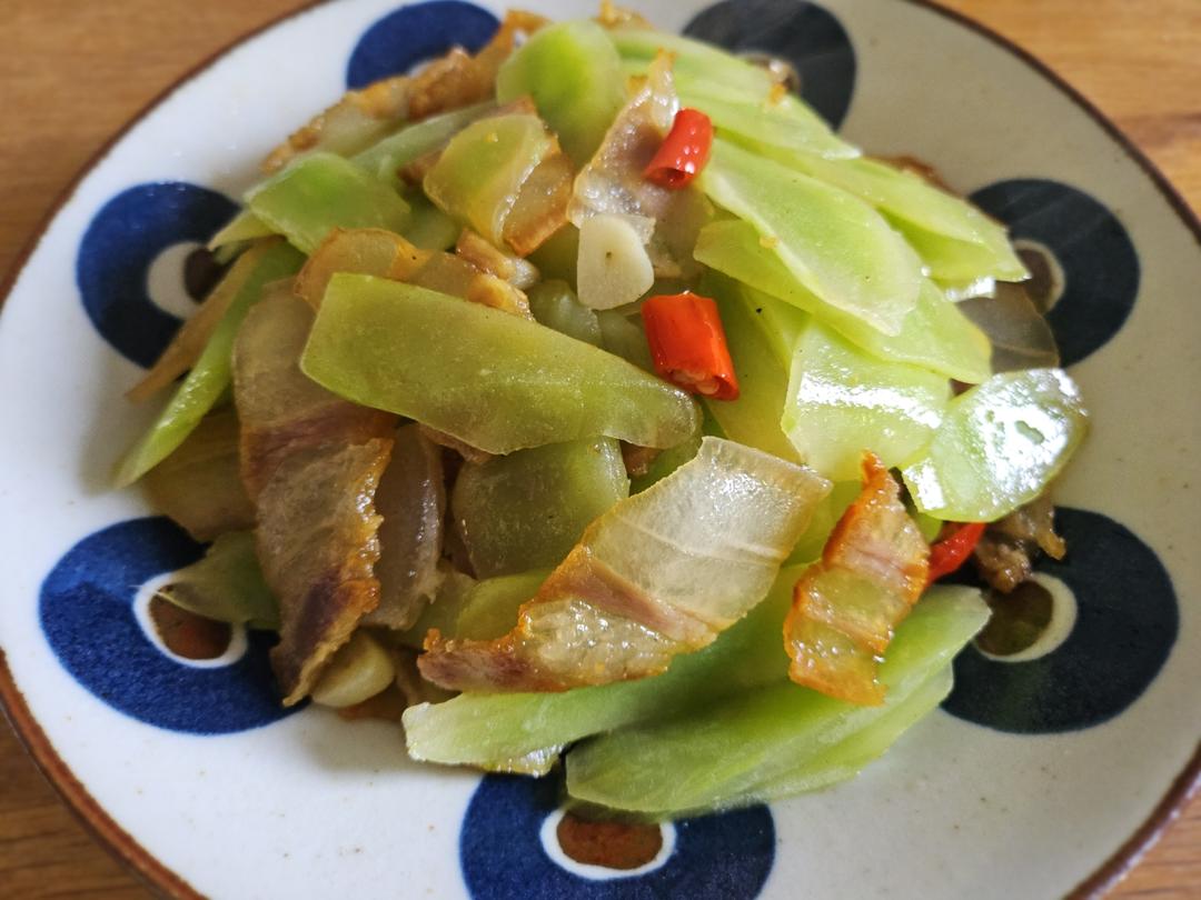 莴笋炒腊肉