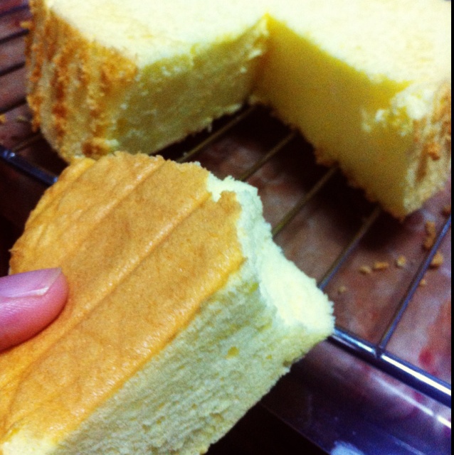 超简单完美戚风蛋糕（6寸2蛋）附打发、翻拌、脱模视频