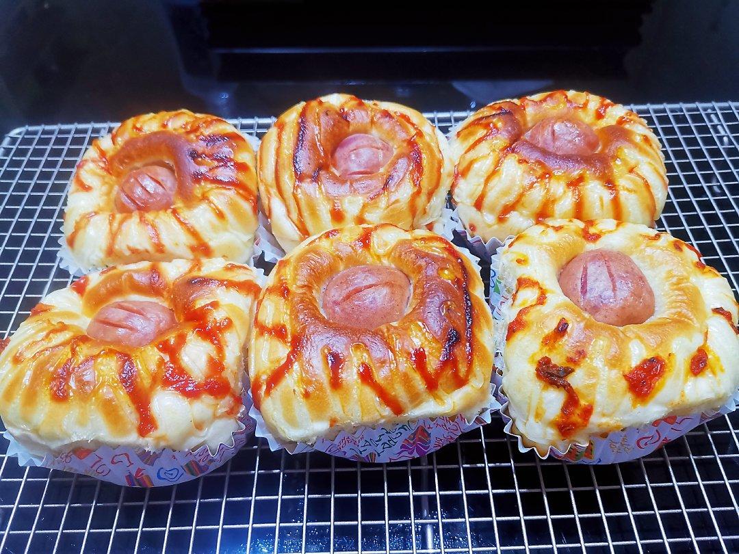 秋月mg2j做的一口肠芝士包