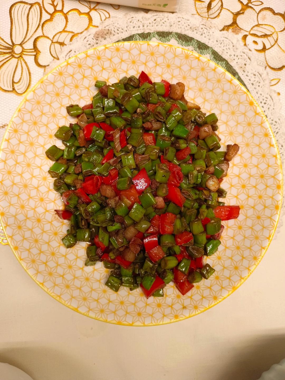 肉沫豆角下饭菜