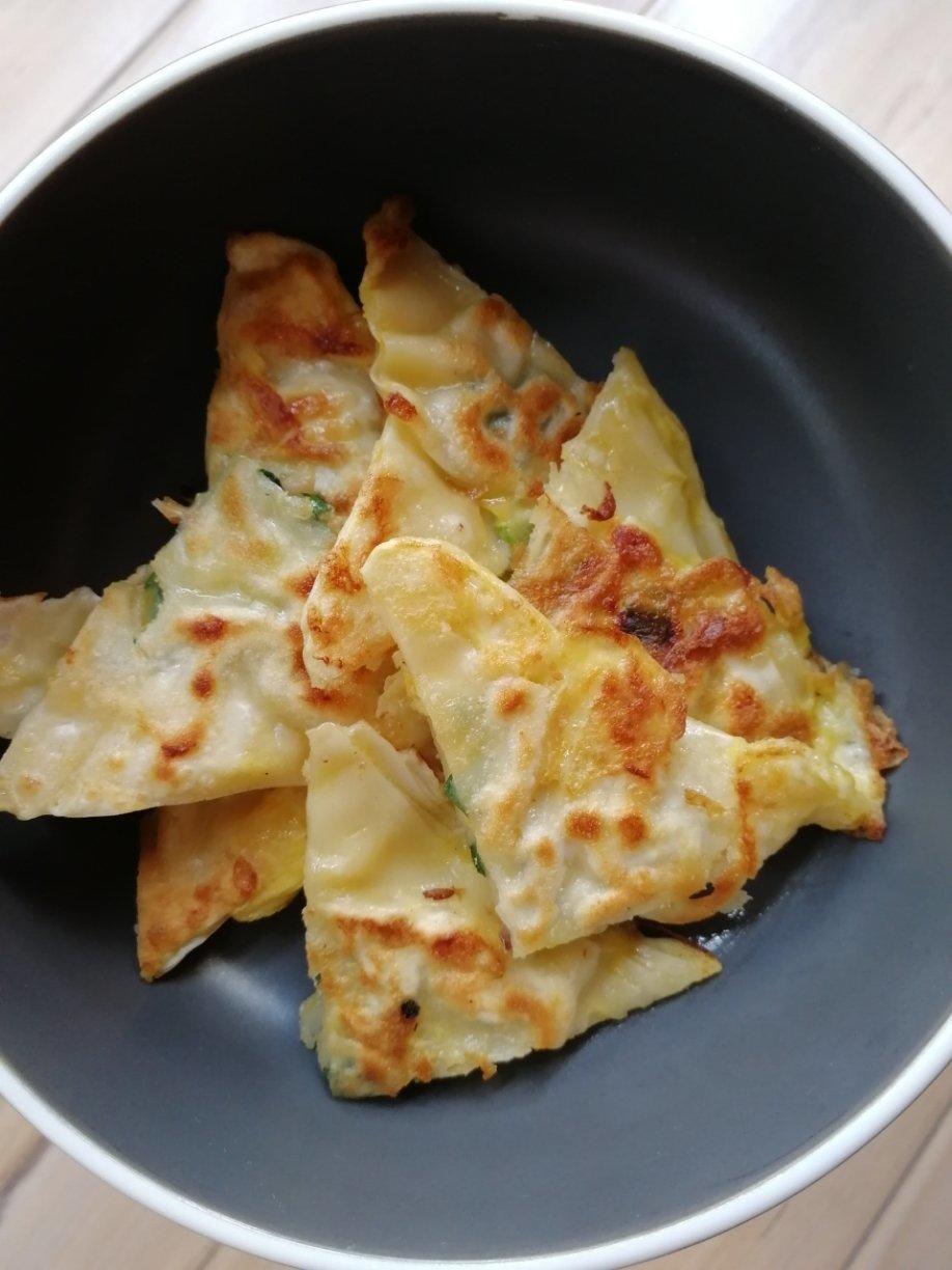 馄饨皮葱油饼