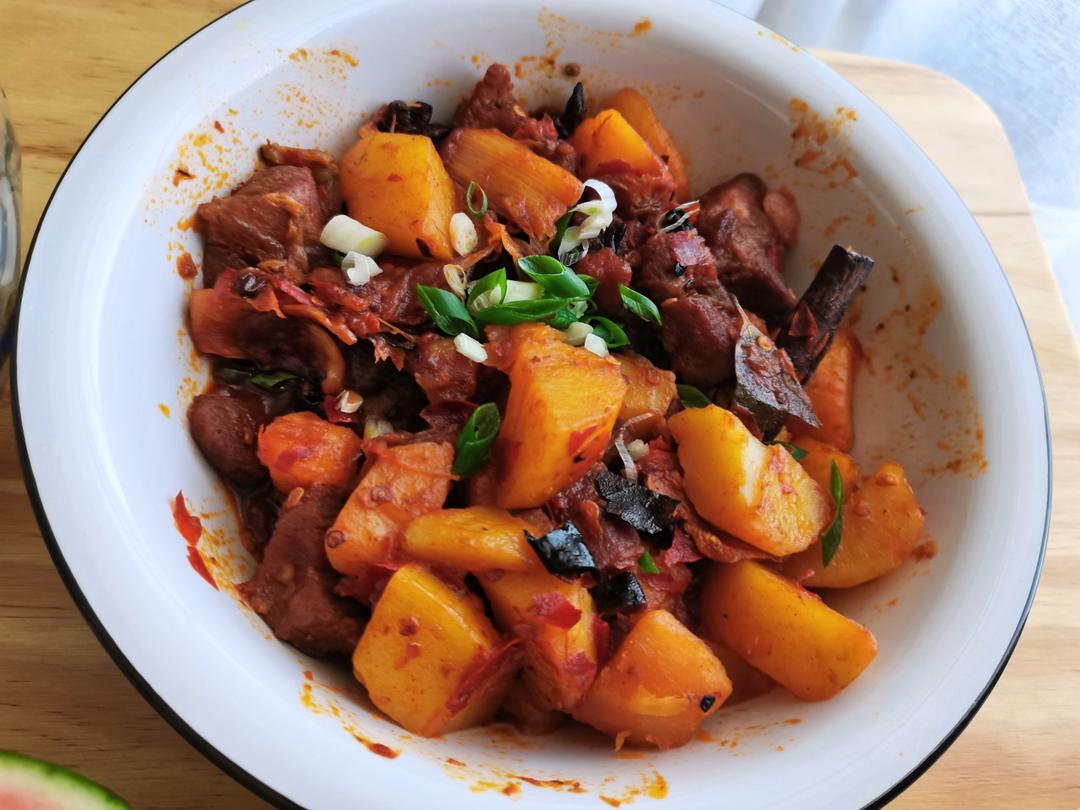 土豆炖牛肉