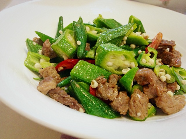 希南做的秋葵炒牛肉