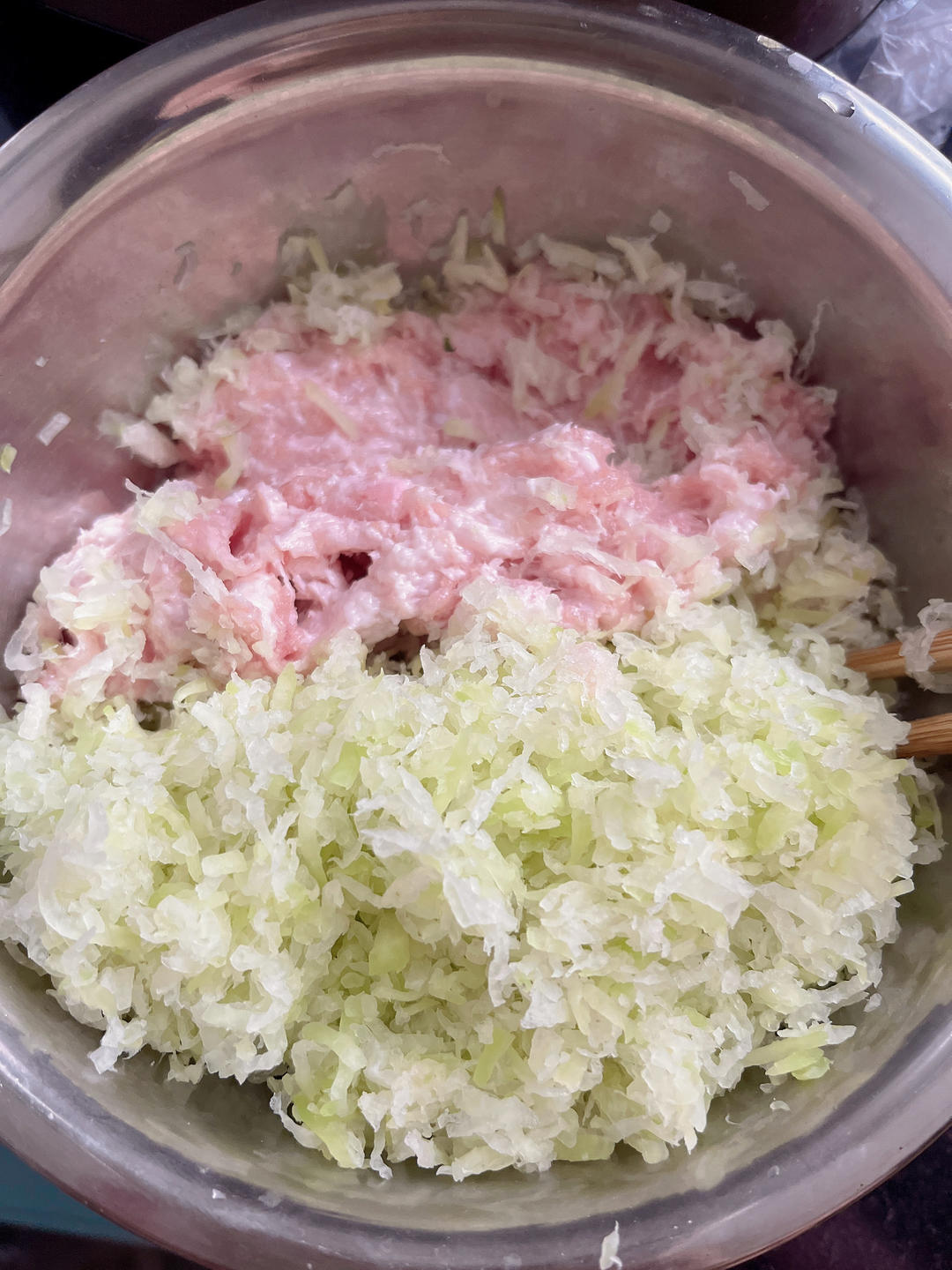 白萝卜鲜肉水饺