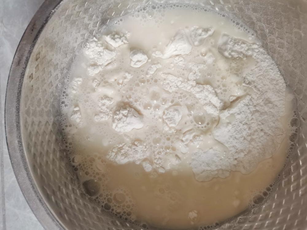 纯奶手撕吐司的做法 步骤1