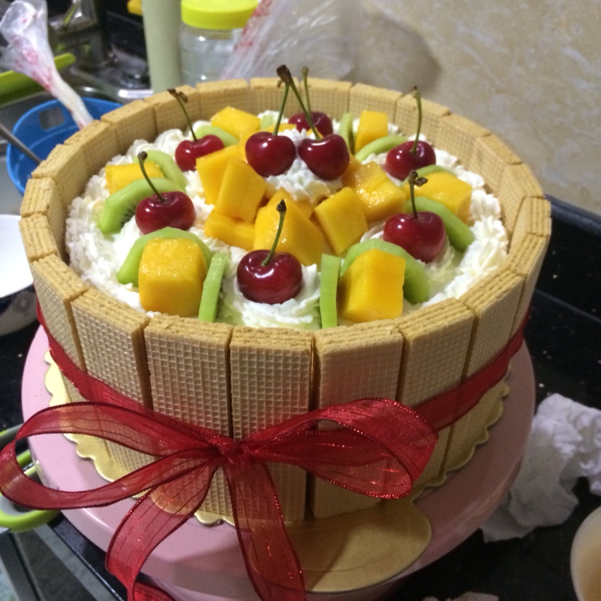 生日蛋糕教程【威化饼干围边】