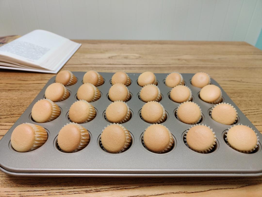 《Tinrry+》香草/抹茶/可可迷你戚风杯子小蛋糕，不用烫面也能湿润哦~