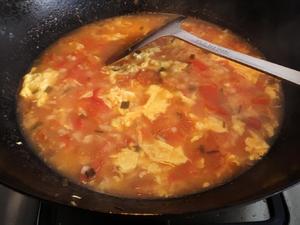 西红柿蛋花疙瘩汤的做法 步骤6
