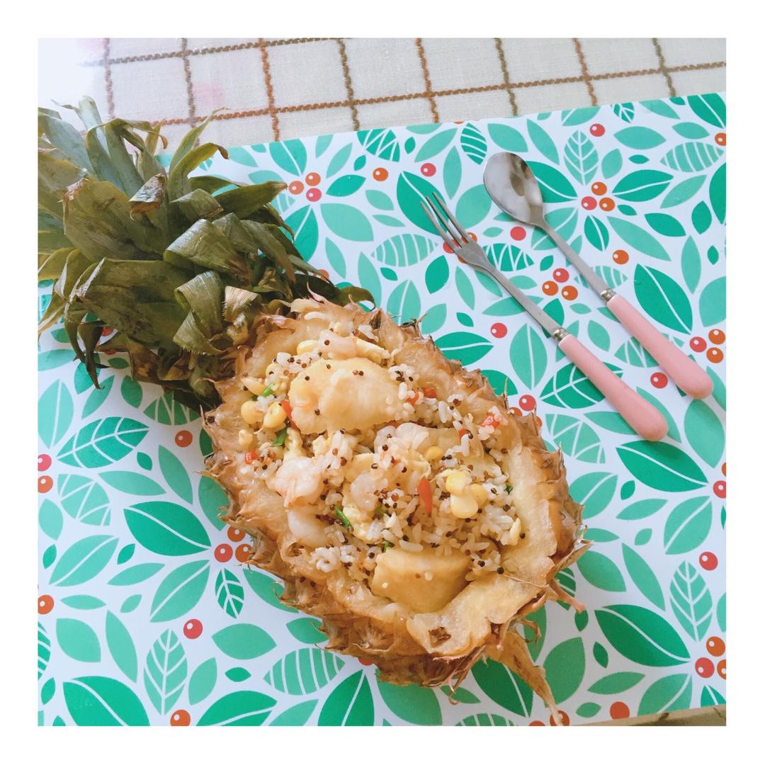 泰式菠萝炒饭