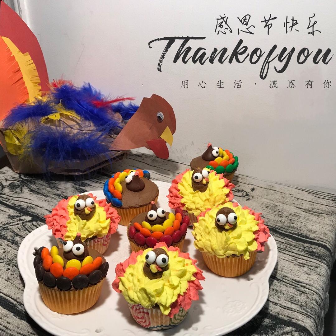 超级搞笑的火鸡cupcake，巧克力纸杯蛋糕