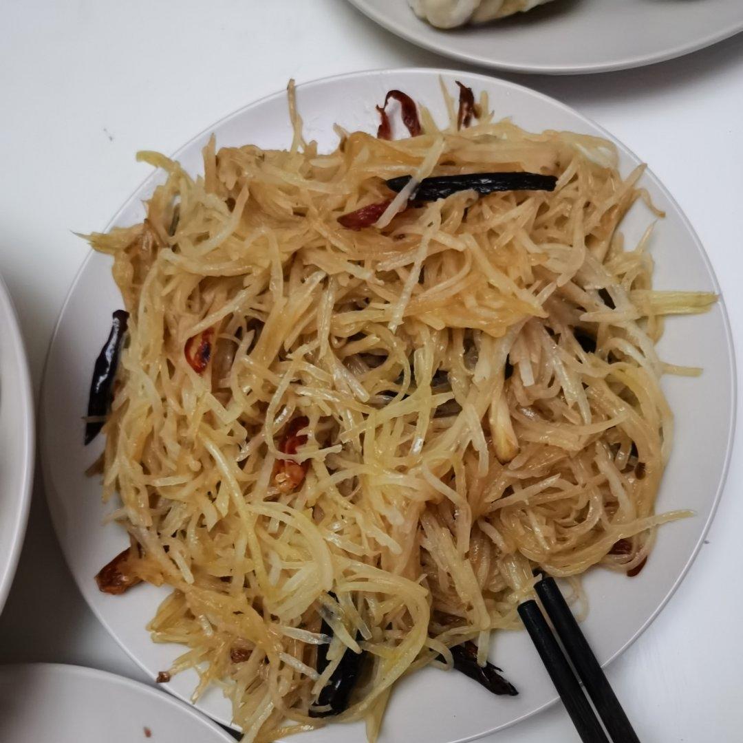 酸辣土豆丝的家常做法 超级下饭