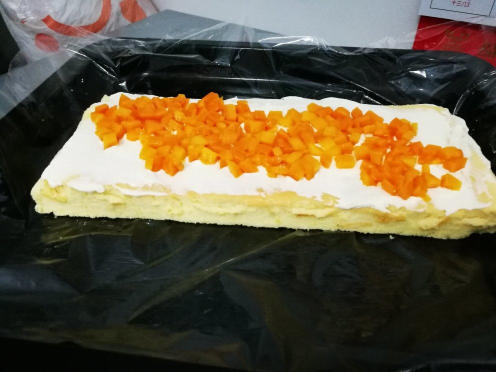 芒果戚风蛋糕卷