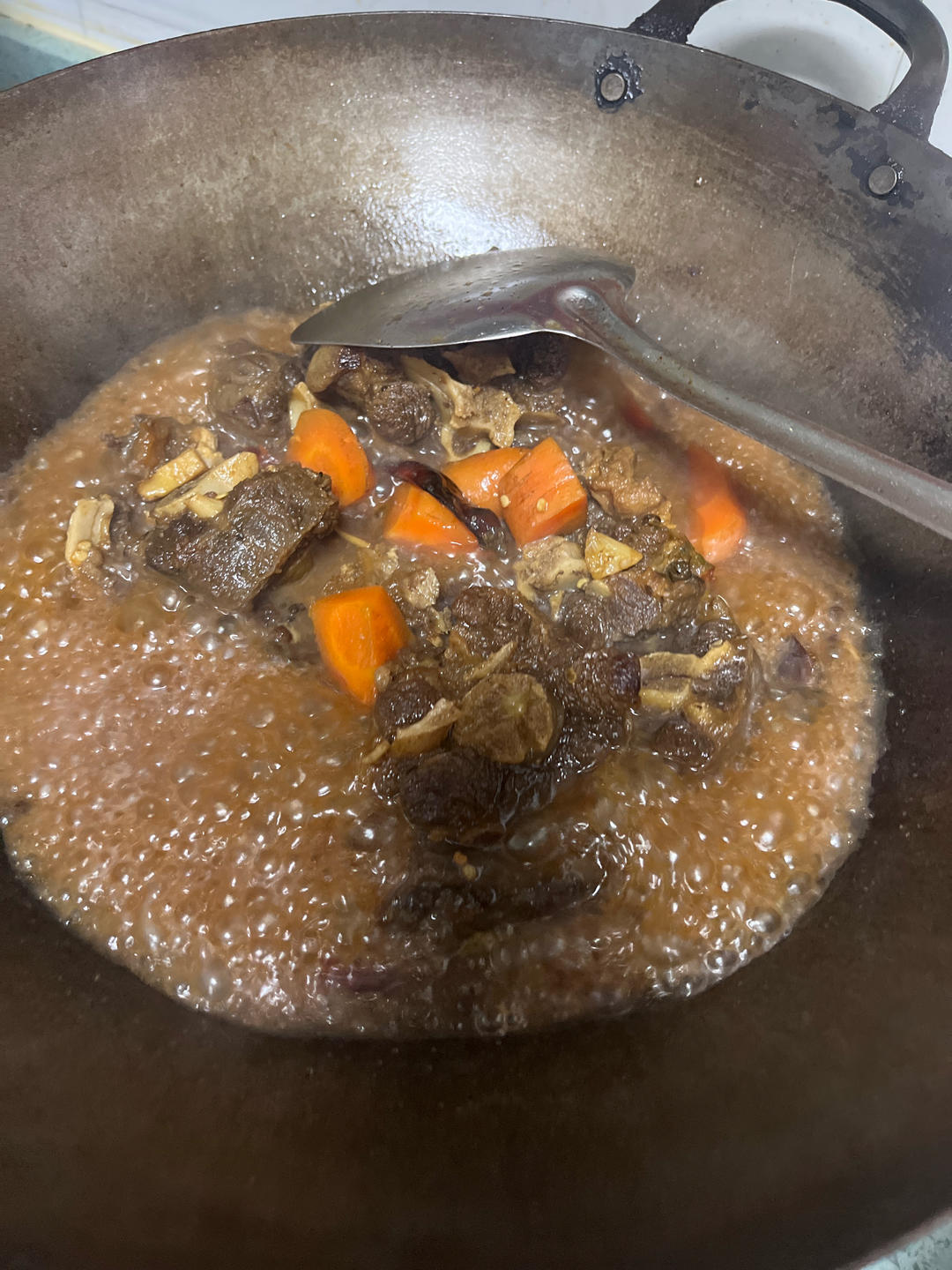 红烧牛尾