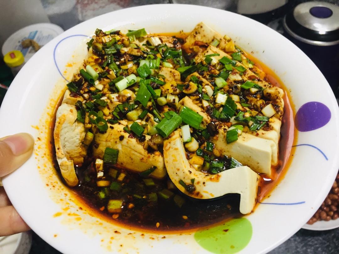 豆腐凉拌嫩豆腐