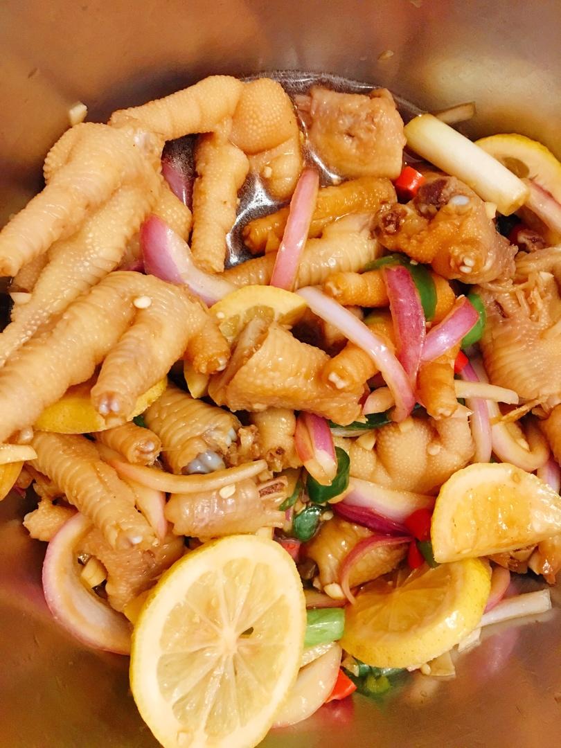 【柠檬酸辣鸡爪】自制超级无敌美味的网红鸡爪