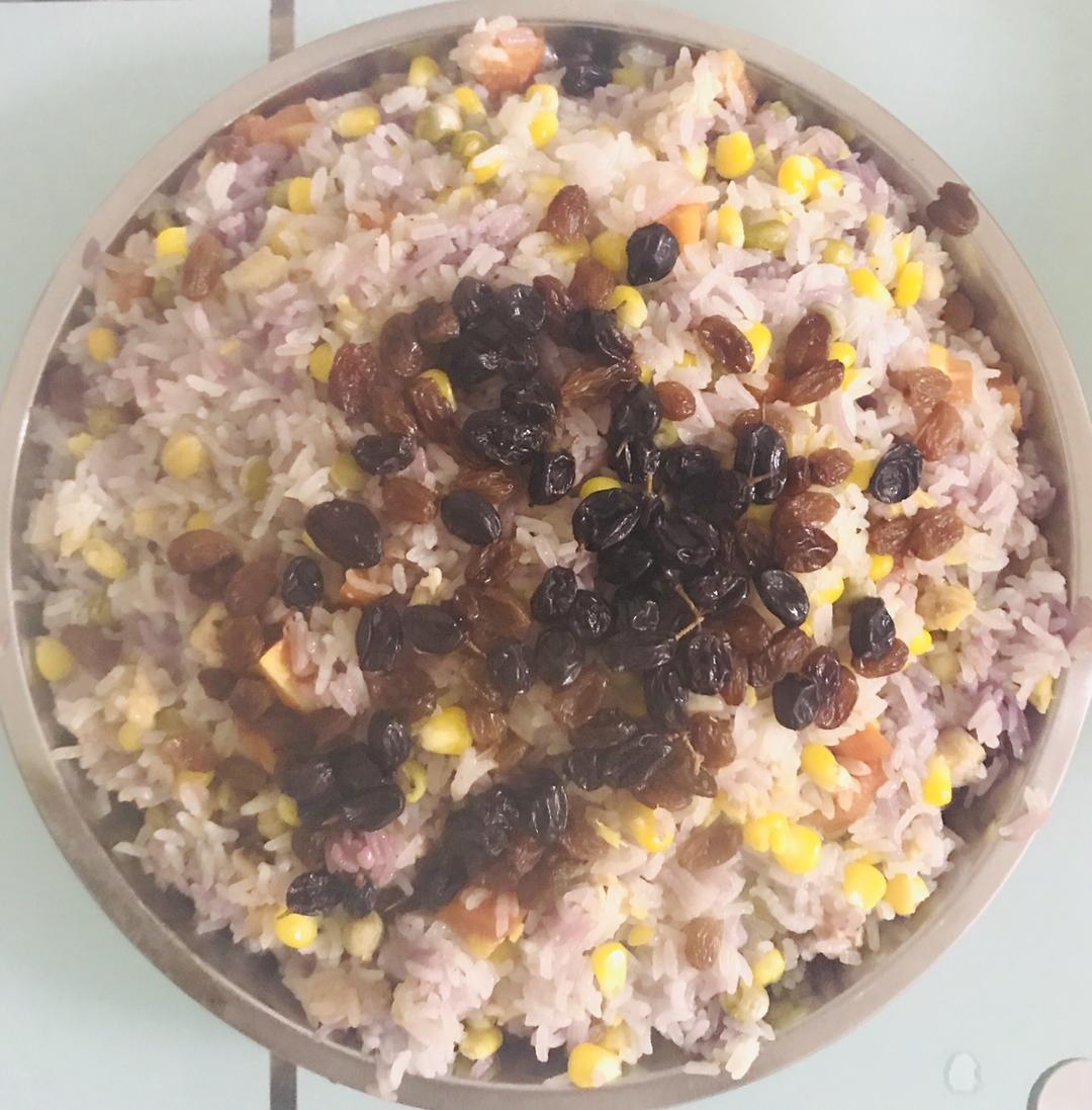 菠萝鸡翅糯米饭