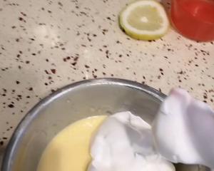 自制酸奶蛋糕的做法 步骤5
