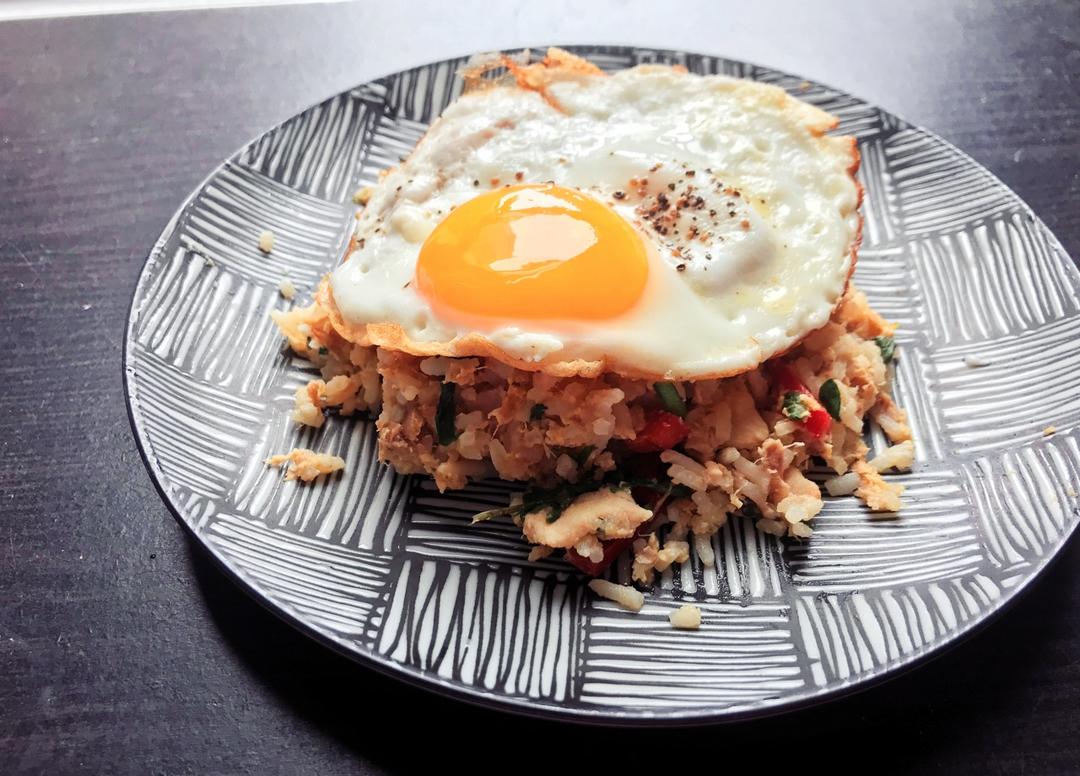 金枪鱼炒饭