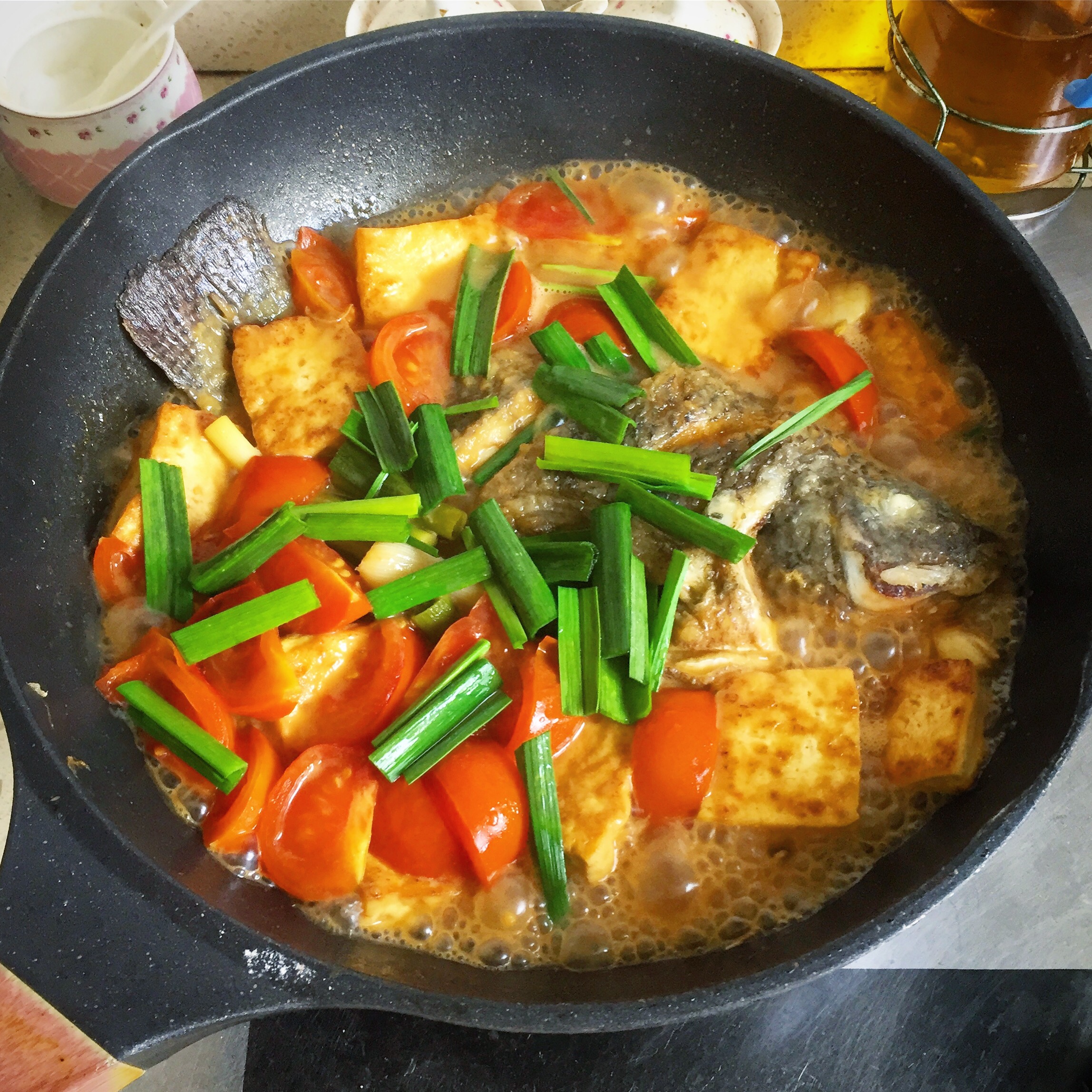 豆腐焖鱼的做法