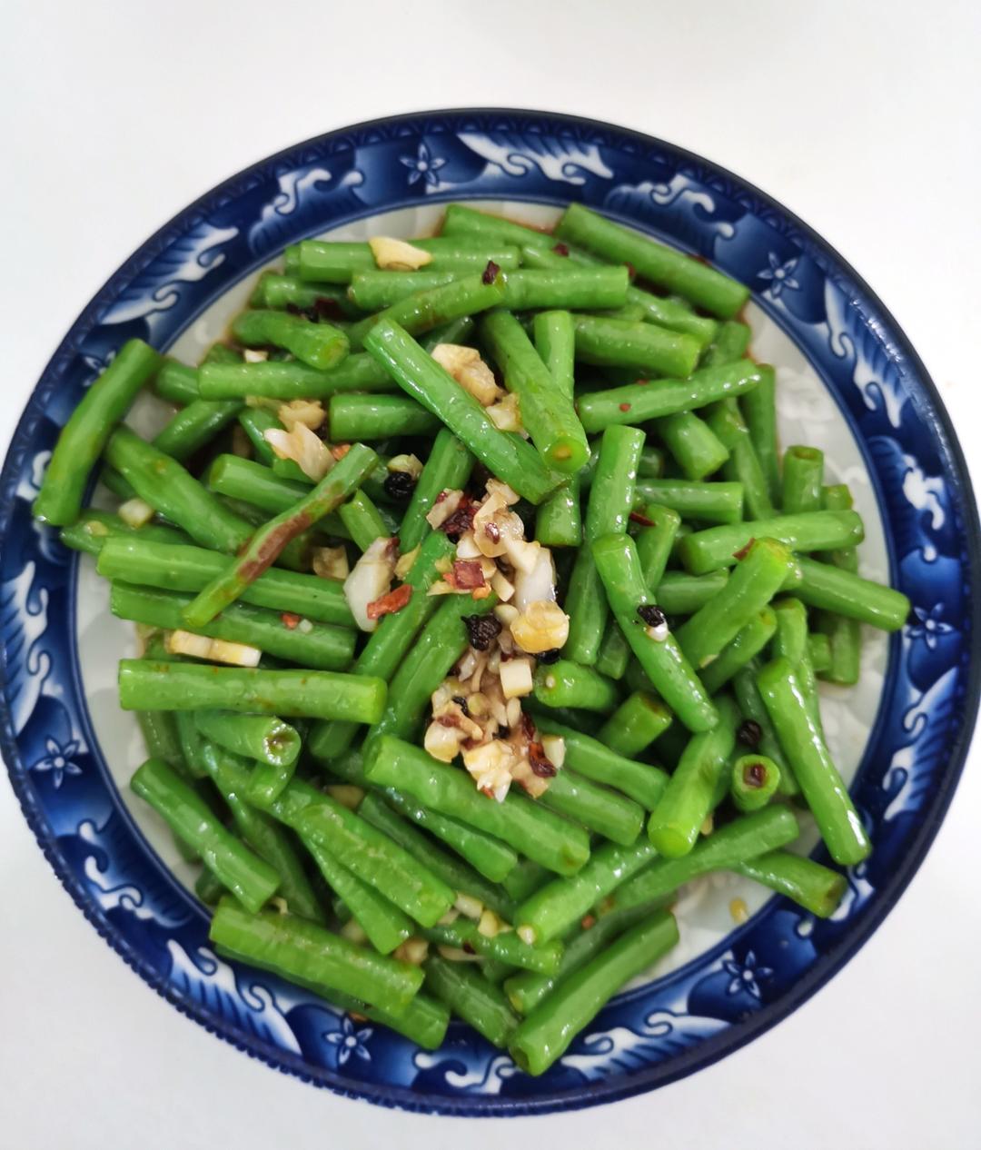 超级简单的凉拌豇豆