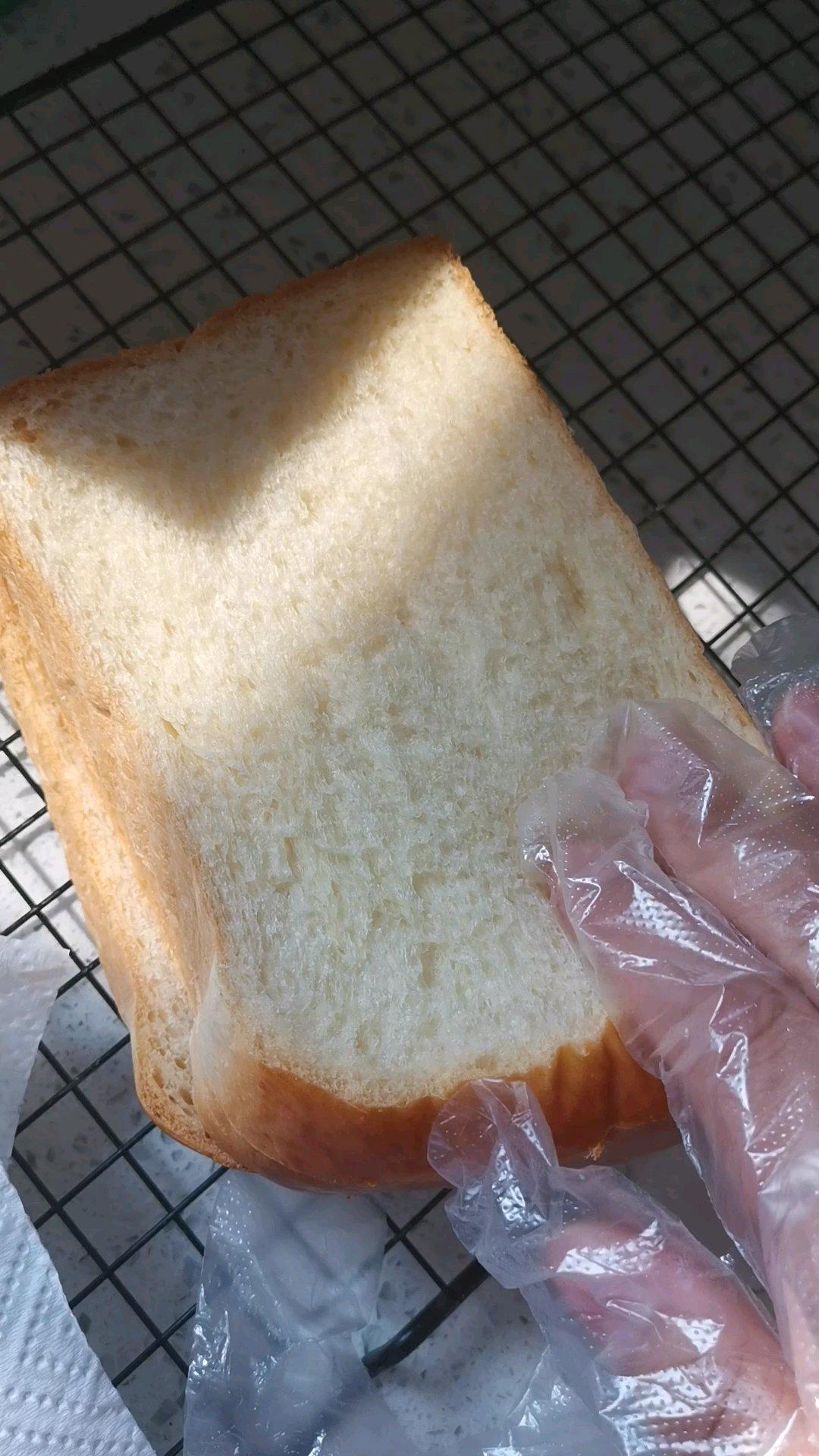 奶香超浓郁的淡奶油吐司（消灭淡奶油）