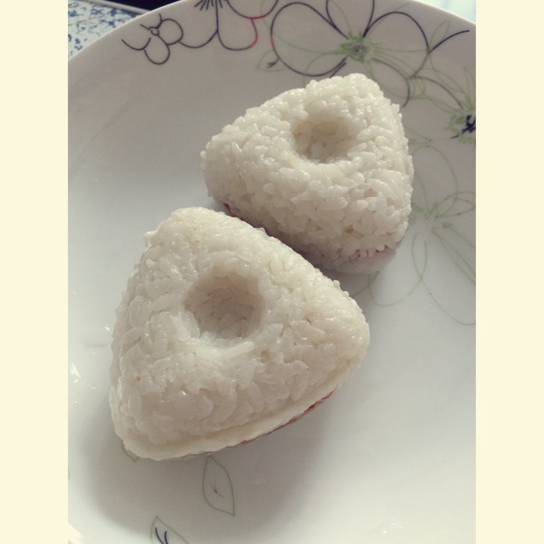 奶酪陷阱里的三角饭团
