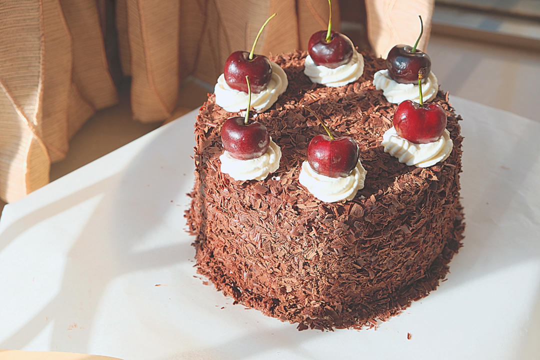 留学时的方子，传统黑森林蛋糕（含酒酿樱桃秘籍🍒