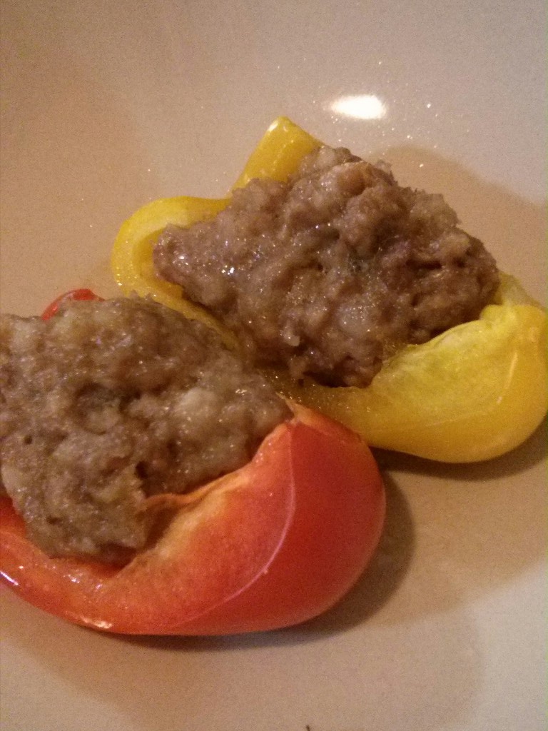鲜虾猪肉酿彩椒