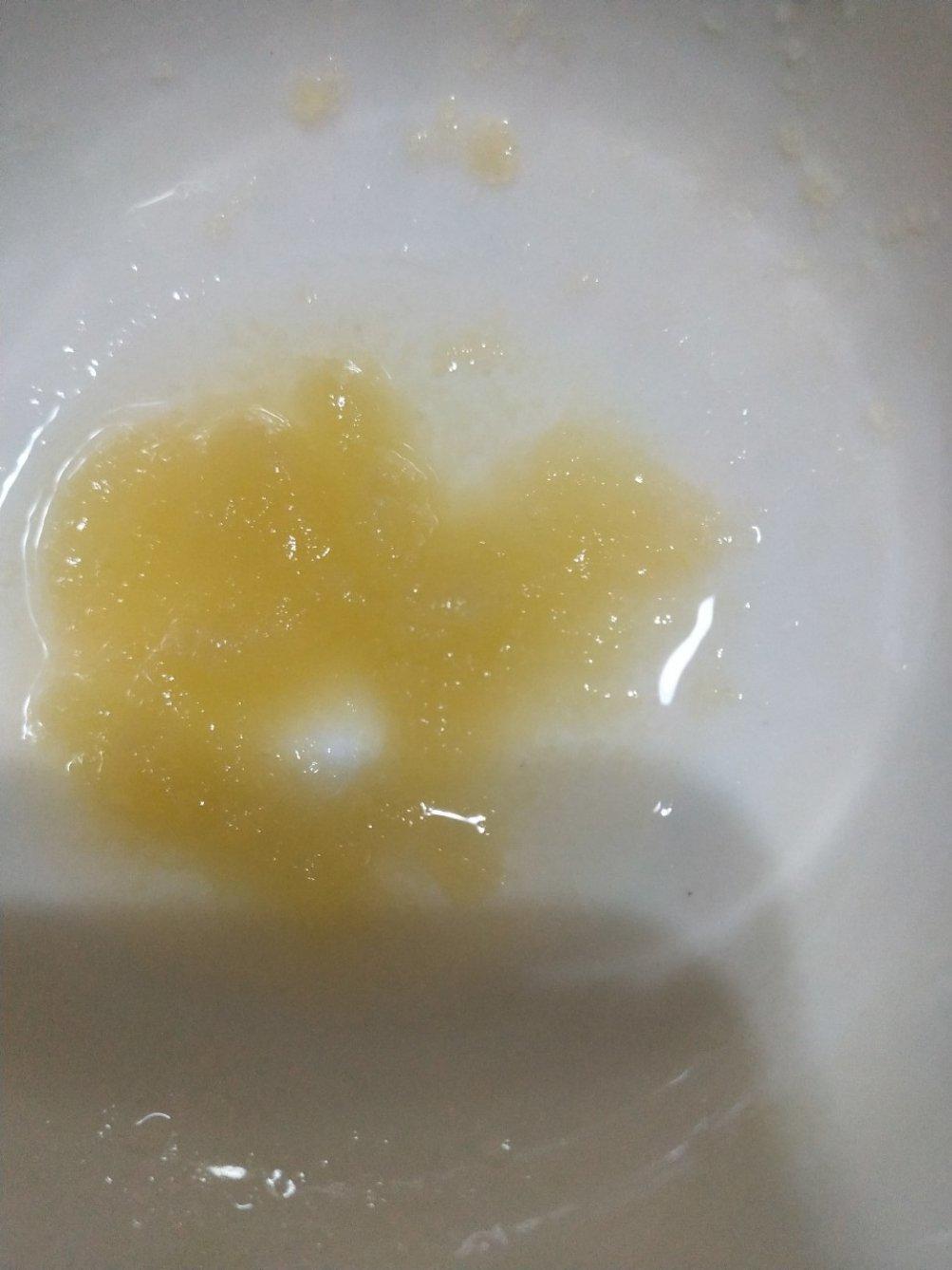 宝宝六个月辅食之苹果泥