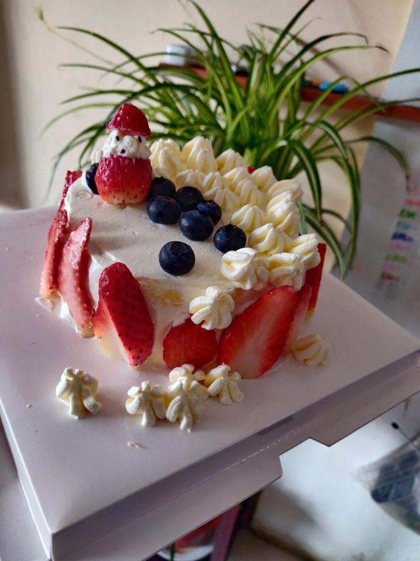 超级简单的味多美同款生日蛋糕（6寸），新手也能高度还原