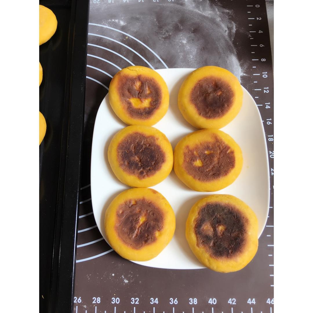 南瓜红豆沙面饼